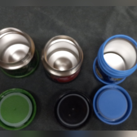 Thermos - Picture 2 of 5